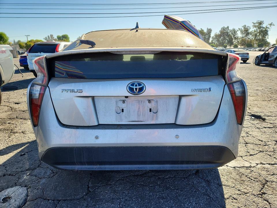 65714626 :رقم المزاد ، JTDKBRFU5J3591783 vin ، 2018 Toyota Prius مزاد بيع