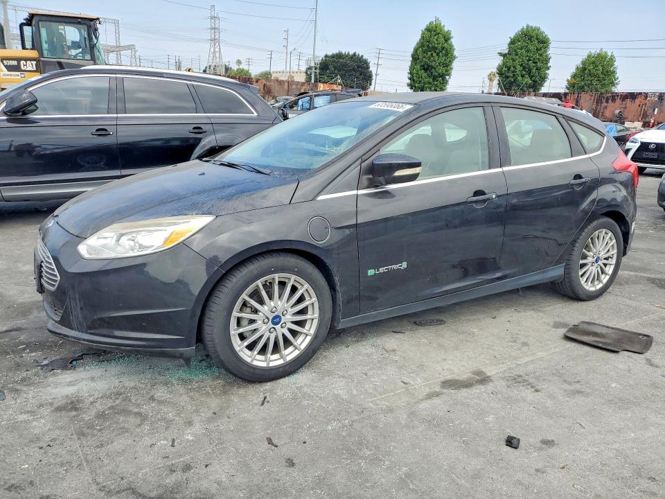 Продаж на аукціоні авто 2014 Ford Focus, vin: 1FADP3R41EL111821, номер лоту: 63596066