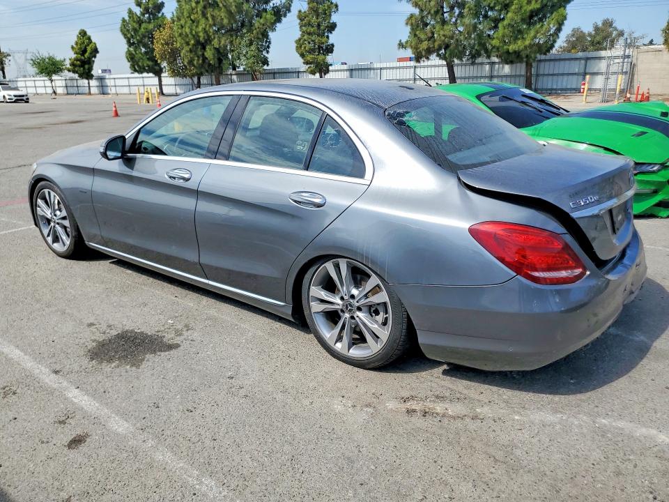Продаж на аукціоні авто 2018 Mercedes-benz C, vin: 55SWF4HB8JU259634, номер лоту: 63435726