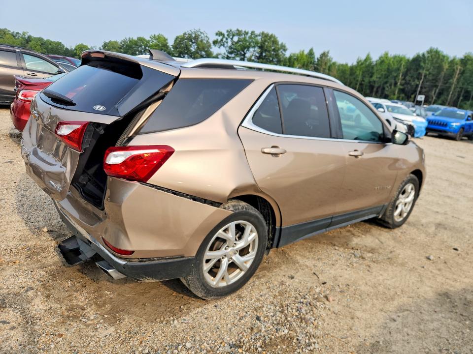 2018 Chevrolet Equinox მანქანა იყიდება აუქციონზე, vin: 2GNAXTEX7J6282466, აუქციონის ნომერი: 64335016