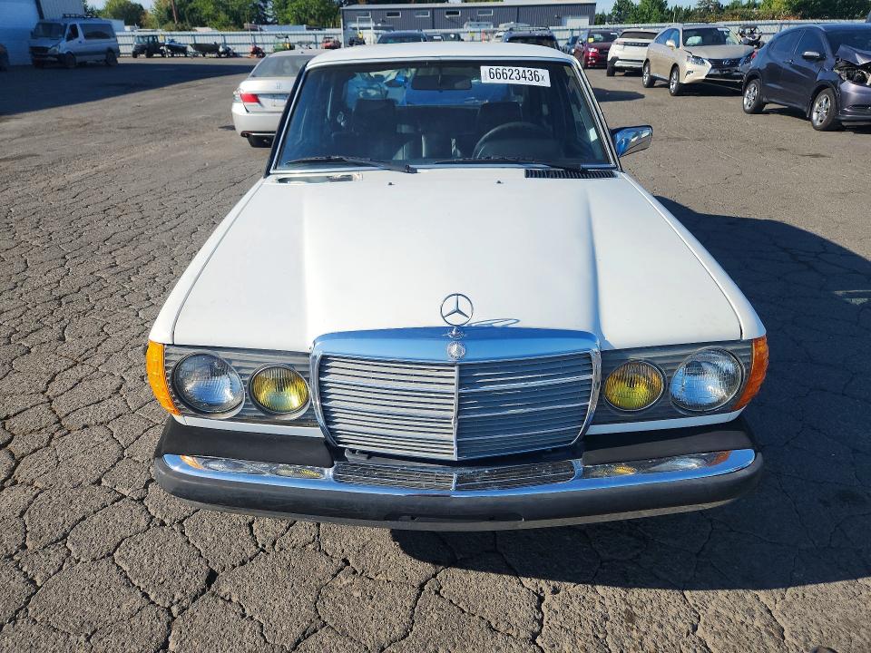 Продаж на аукціоні авто 1982 Mercedes-benz 240, vin: WDBAB23A7CB307686, номер лоту: 66623436