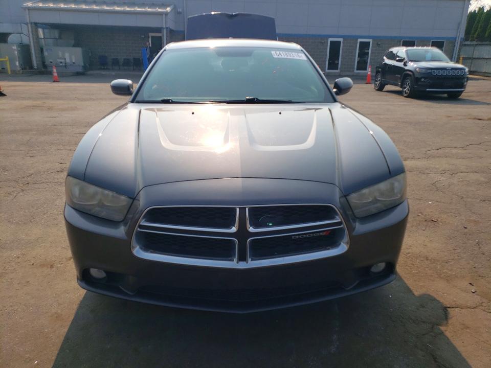 64189316 :رقم المزاد ، 2C3CDXBG0EH169401 vin ، 2014 Dodge Charger مزاد بيع