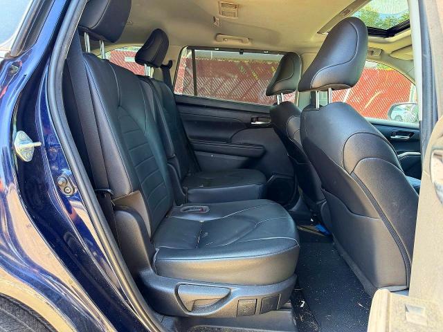Продаж на аукціоні авто 2020 Toyota Highlander, vin: 5TDGZRBHXLS512460, номер лоту: 64850306