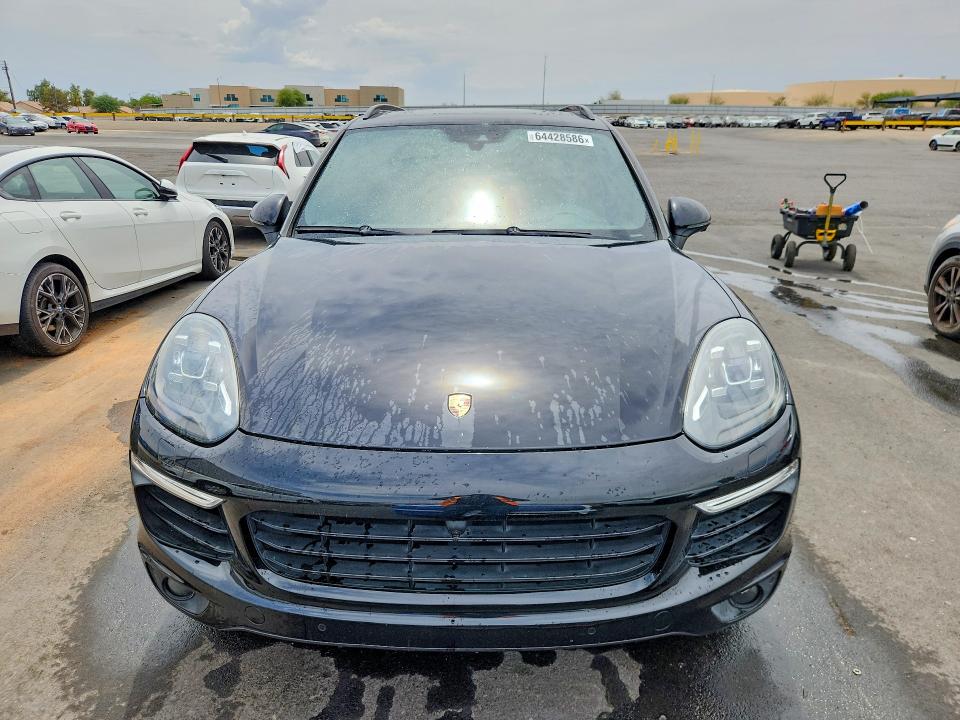 Продажа на аукционе авто 2017 Porsche Cayenne, vin: WP1AE2A20HLA70625, номер лота: 64428586