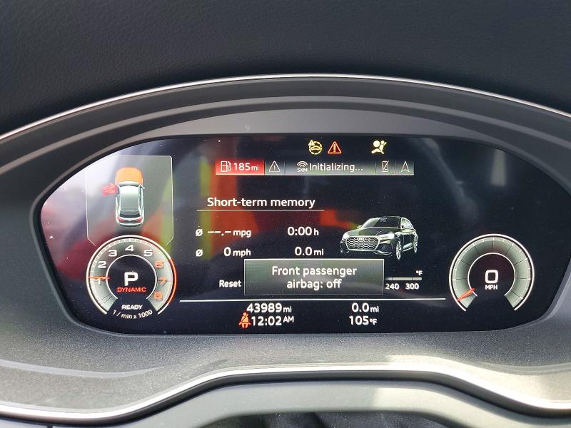 65360856 :رقم المزاد ، WA1BBAFY4N2130083 vin ، 2022 Audi Q5 مزاد بيع