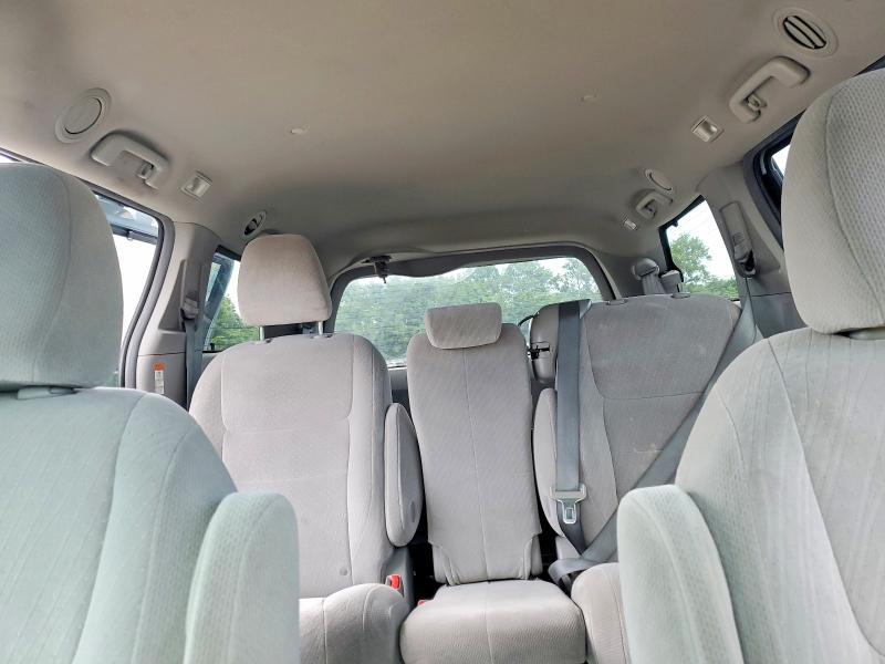Продаж на аукціоні авто 2016 Toyota Sienna, vin: 5TDKK3DC4GS718795, номер лоту: 64111386