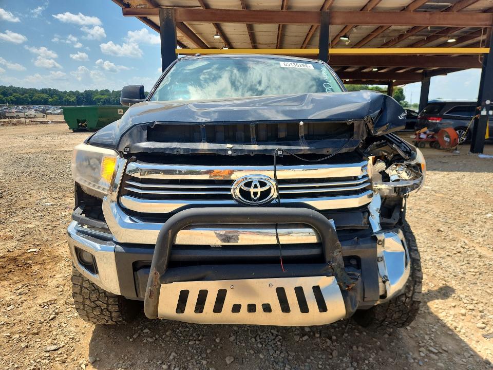 65136266 :رقم المزاد ، 5TFDY5F12GX567433 vin ، 2016 Toyota Tundra مزاد بيع
