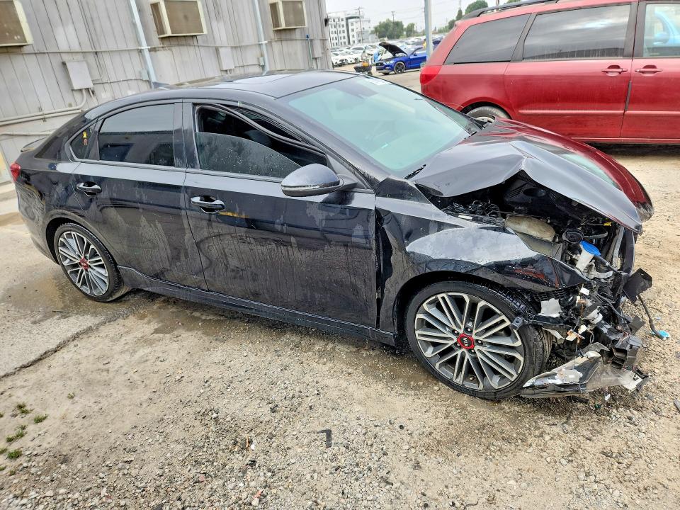 2021 Kia Forte მანქანა იყიდება აუქციონზე, vin: 3KPF44AC3ME354008, აუქციონის ნომერი: 63411886