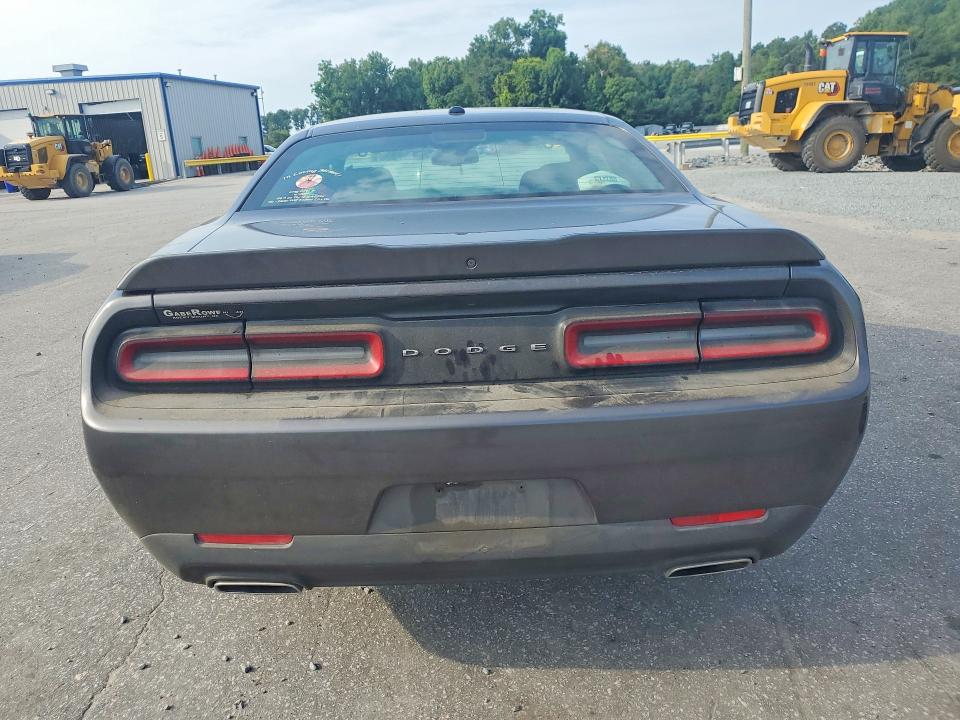 64675226 :رقم المزاد ، 2C3CDZAG5LH230445 vin ، 2020 Dodge Challenger مزاد بيع