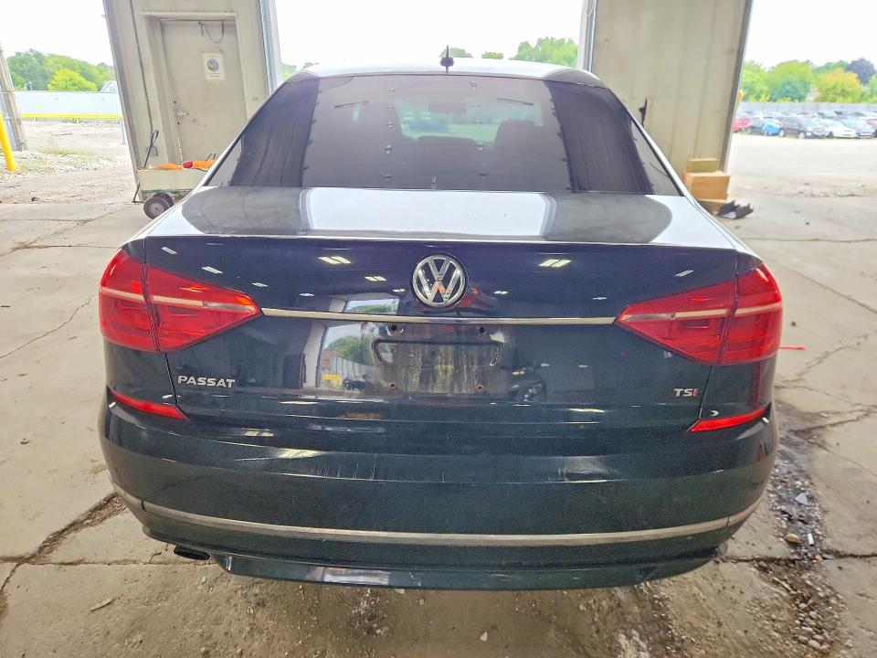 2016 Volkswagen Passat მანქანა იყიდება აუქციონზე, vin: 1VWAT7A34GC062519, აუქციონის ნომერი: 62818356