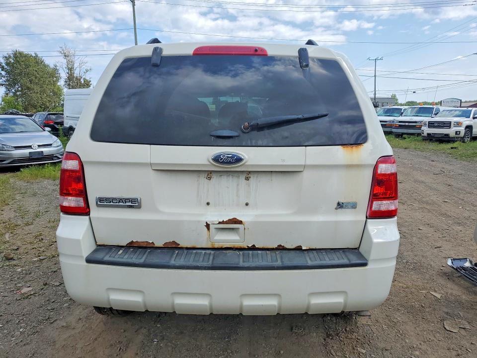 64376926 :رقم المزاد ، 1FMCU0DG6BKC67221 vin ، 2011 Ford Escape مزاد بيع