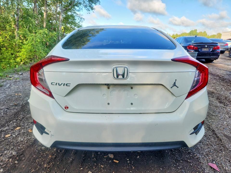 65935976 :رقم المزاد ، 2HGFC2F55HH005817 vin ، 2017 Honda Civic مزاد بيع