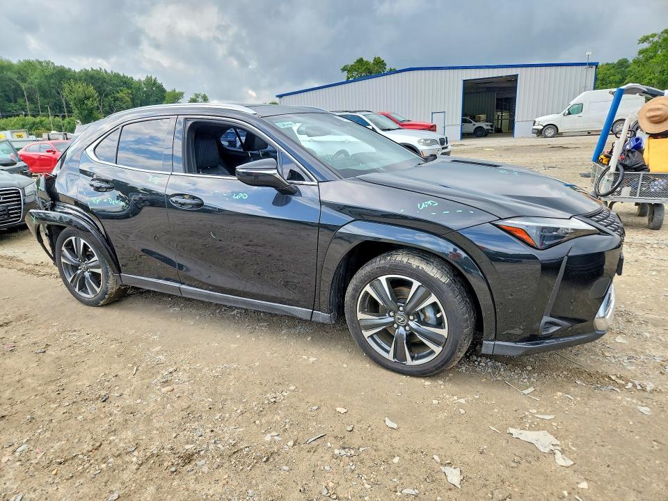Продажа на аукционе авто 2023 Lexus Ux, vin: JTHP6JBH4P2134772, номер лота: 64574936