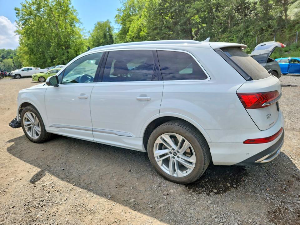 Продажа на аукционе авто 2021 Audi Q7, vin: WA1LXAF73MD036969, номер лота: 63930636