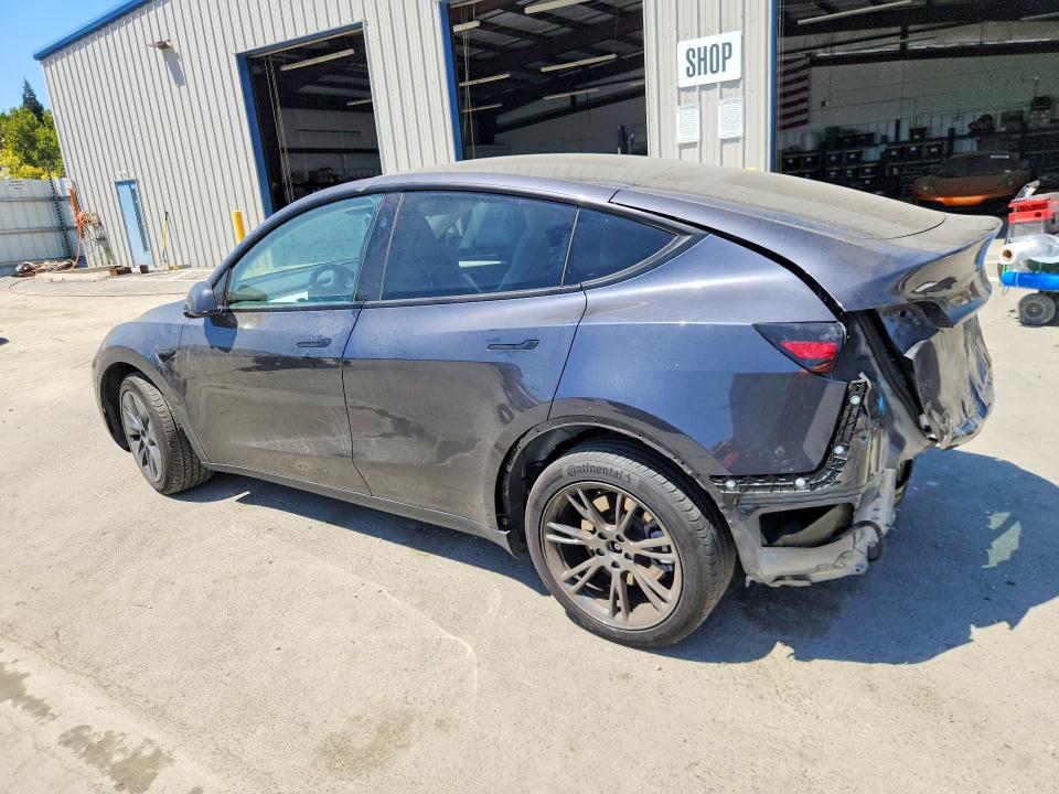 2024 Tesla Model Y მანქანა იყიდება აუქციონზე, vin: 7SAYGDEE6RF152621, აუქციონის ნომერი: 62302326