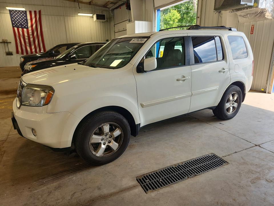 64796366 :رقم المزاد ، 5FNYF4H51BB085959 vin ، 2011 Honda Pilot مزاد بيع
