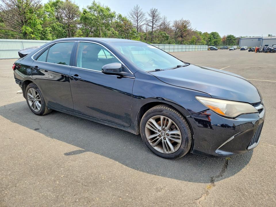 2015 Toyota Camry მანქანა იყიდება აუქციონზე, vin: 4T1BF1FK5FU958165, აუქციონის ნომერი: 64117916