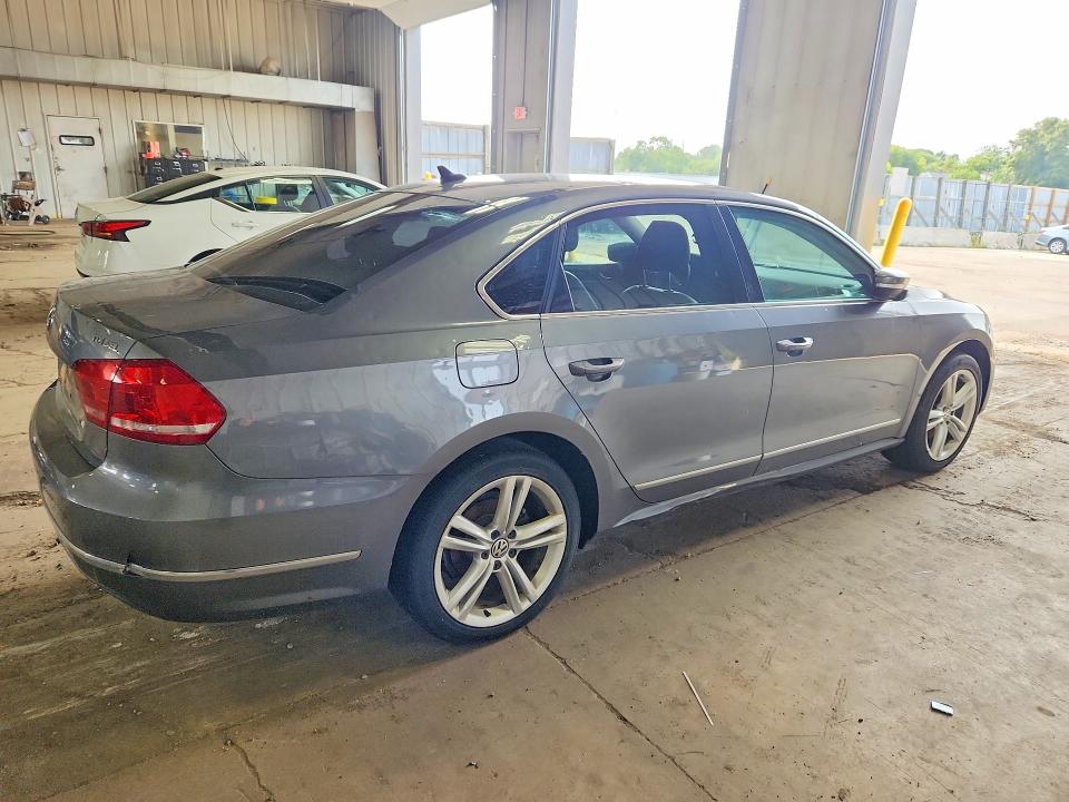 Продажа на аукционе авто 2014 Volkswagen Passat, vin: 1VWCN7A34EC021291, номер лота: 64982826
