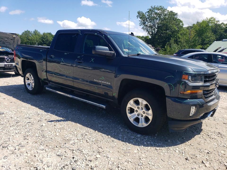 65348216 :رقم المزاد ، 3GCUKREC1JG257717 vin ، 2018 Chevrolet Silverado مزاد بيع