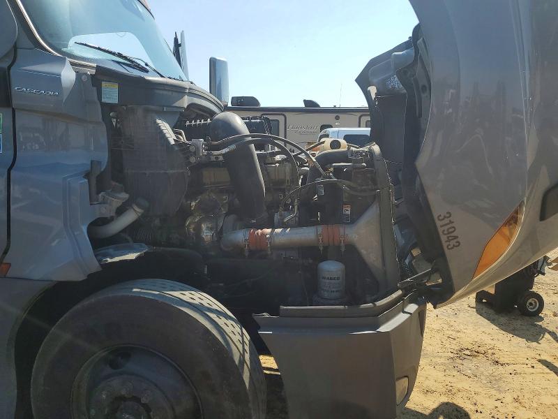 63337236 :رقم المزاد ، 1FUJHHDV2PLUC9154 vin ، 2023 Freightliner Cascadia 126 مزاد بيع