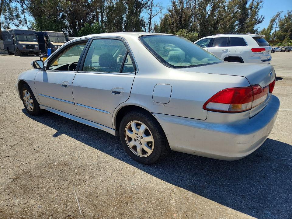 Aukcja sprzedaży 2001 Honda Accord, vin: 1HGCG66851A096536, numer aukcji: 64853356
