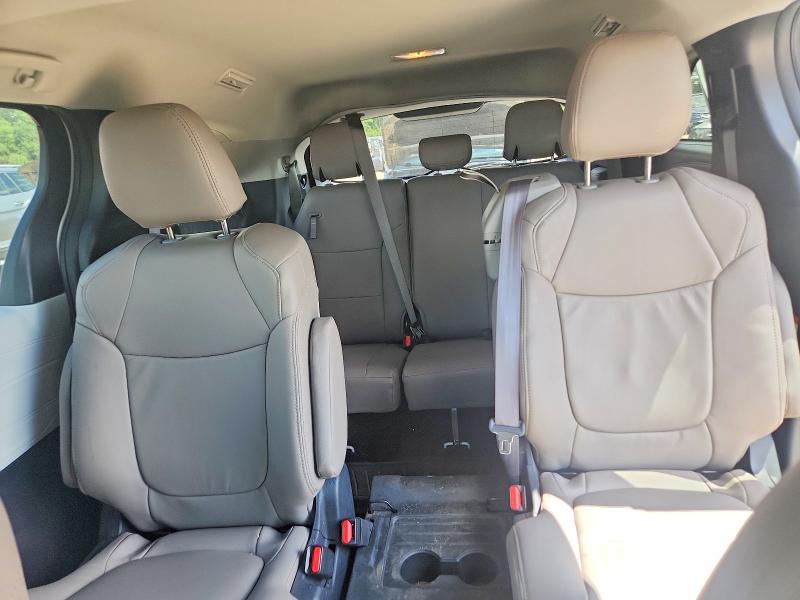 Aukcja sprzedaży 2025 Toyota Sienna, vin: 5TDBSKFC8SS172972, numer aukcji: 65451616