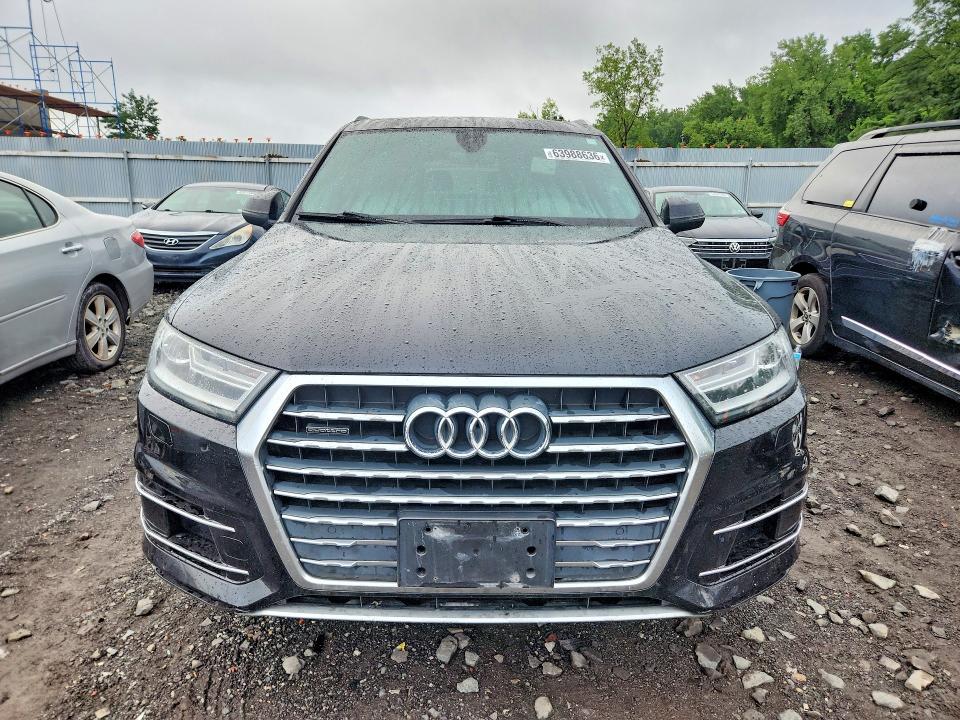 Продаж на аукціоні авто 2017 Audi Q7, vin: WA1AHAF72HD044586, номер лоту: 63988636