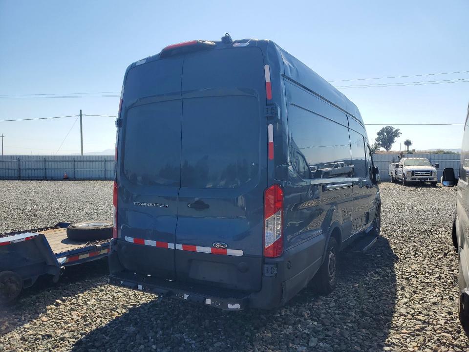 Продажа на аукционе авто 2020 Ford Transit, vin: 1FTBR3X82LKB27630, номер лота: 62543656