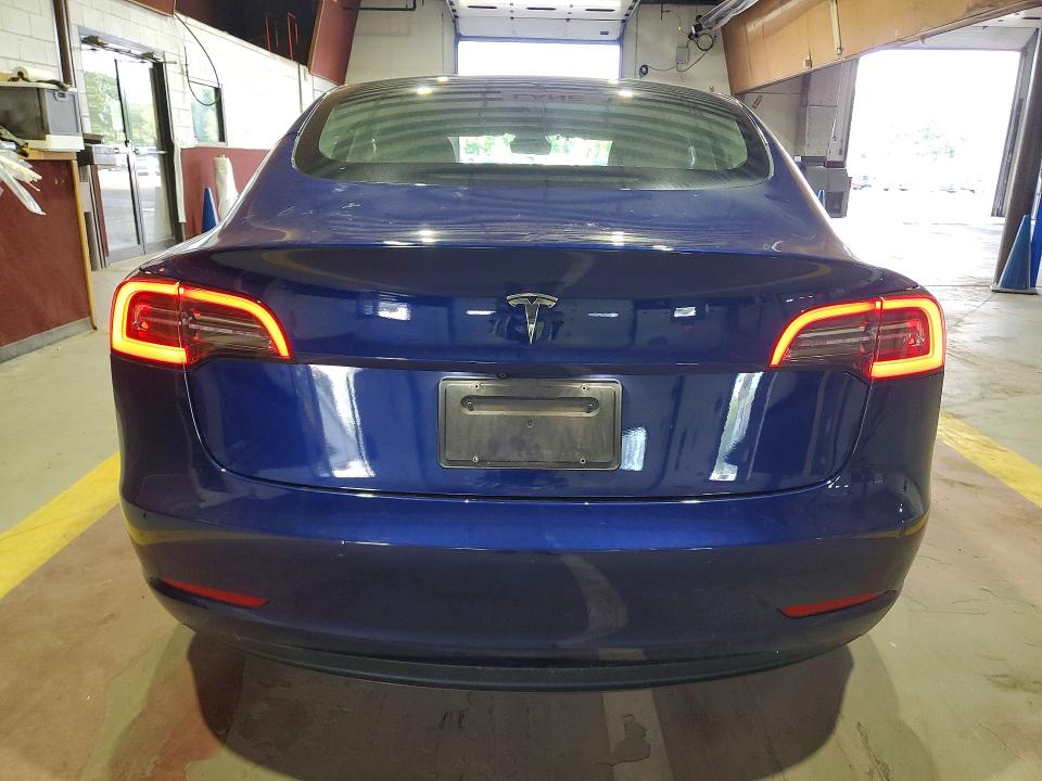 2022 Tesla Model 3 მანქანა იყიდება აუქციონზე, vin: 5YJ3E1EA4NF369541, აუქციონის ნომერი: 65464466