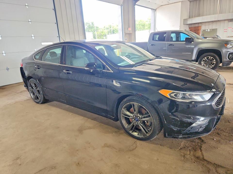 2017 Ford Fusion მანქანა იყიდება აუქციონზე, vin: 3FA6P0VPXHR245143, აუქციონის ნომერი: 64261306