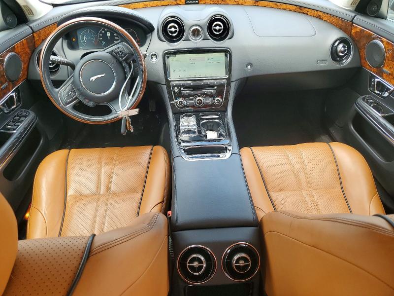 64558386 :رقم المزاد ، SAJWA1C7XK8W19636 vin ، 2019 Jaguar Xj مزاد بيع