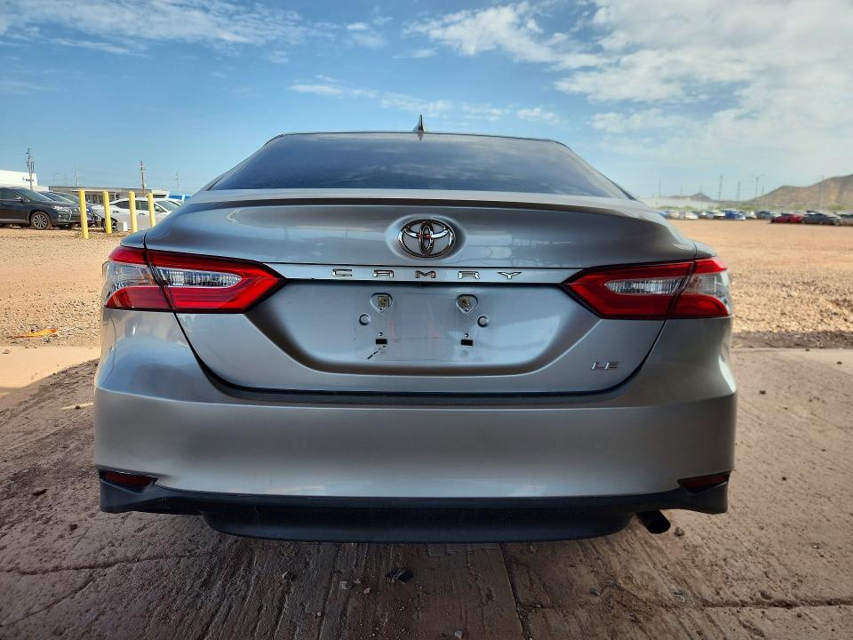 Продажа на аукционе авто 2019 Toyota Camry, vin: 4T1B11HK1KU239484, номер лота: 64112496