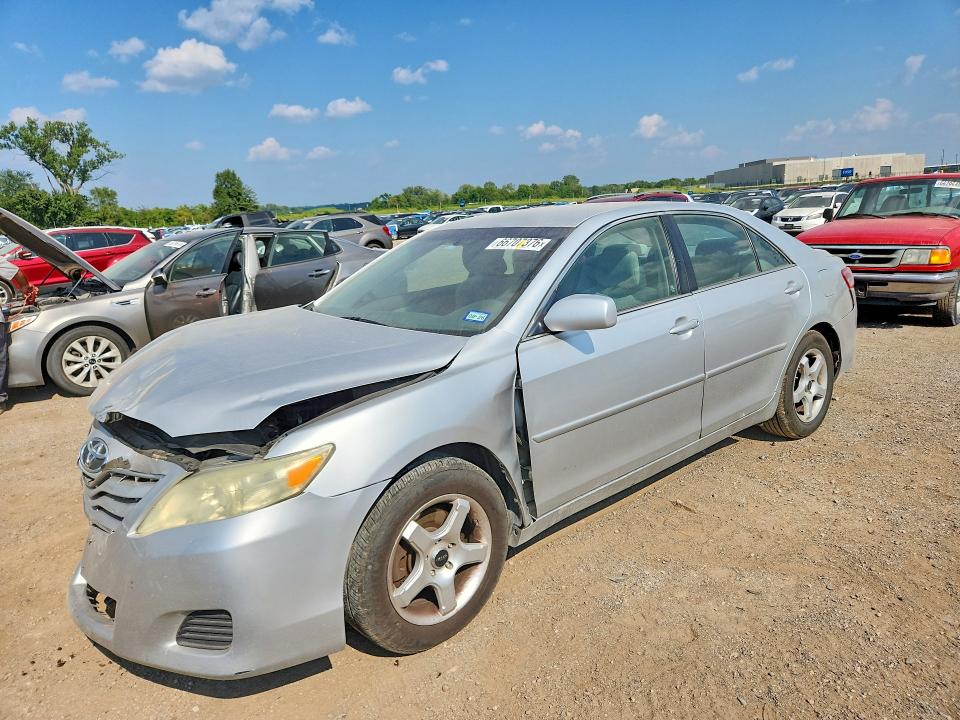 66707376 :رقم المزاد ، 4T1BK3EK7BU119279 vin ، 2011 Toyota Camry مزاد بيع