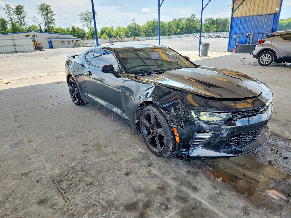 66426606 :رقم المزاد ، 1G1FH1R75H0177446 vin ، 2017 Chevrolet Camaro مزاد بيع
