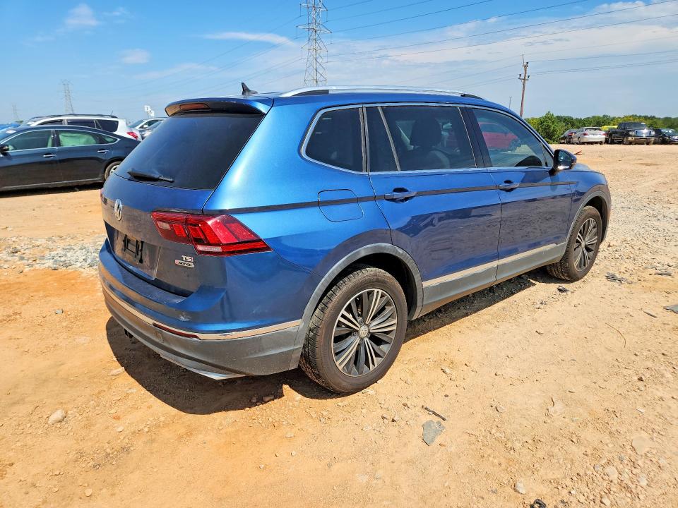 Продаж на аукціоні авто 2018 Volkswagen Tiguan, vin: 3VV2B7AX5JM110985, номер лоту: 65321206