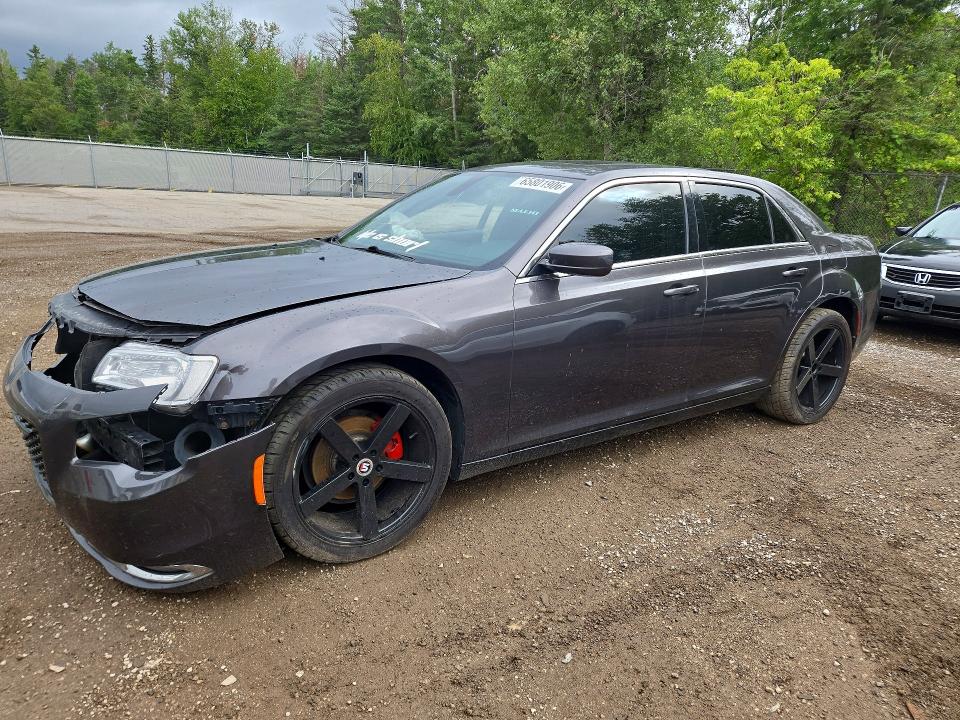 Auction sale of the 2015 Chrysler 300, vin: 2C3CCAAG6FH815480, lot number: 65801906
