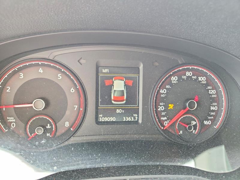 64499456 :رقم المزاد ، 1VWSA7A35LC009851 vin ، 2020 Volkswagen Passat مزاد بيع
