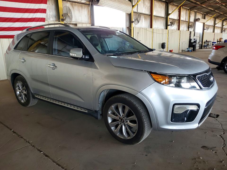 64295216 :رقم المزاد ، 5XYKW4A21DG357671 vin ، 2013 Kia Sorento مزاد بيع