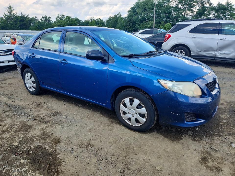 64033606 :رقم المزاد ، 2T1BU4EE4AC429027 vin ، 2010 Toyota Corolla مزاد بيع