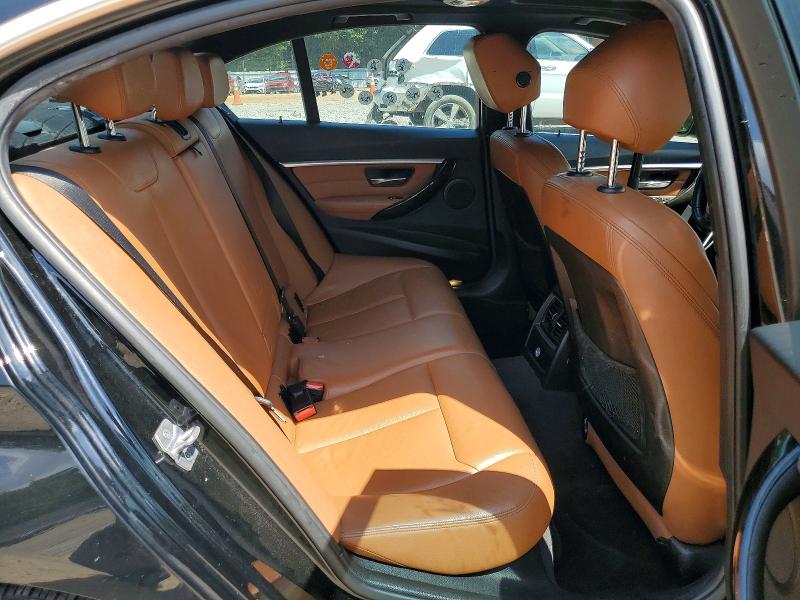 64991916 :رقم المزاد ، WBA8B9G34HNU52918 vin ، 2017 Bmw 330 مزاد بيع