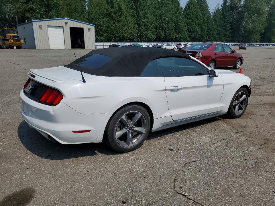 62691716 :رقم المزاد ، 1FATP8EM9F5329526 vin ، 2015 Ford Mustang مزاد بيع