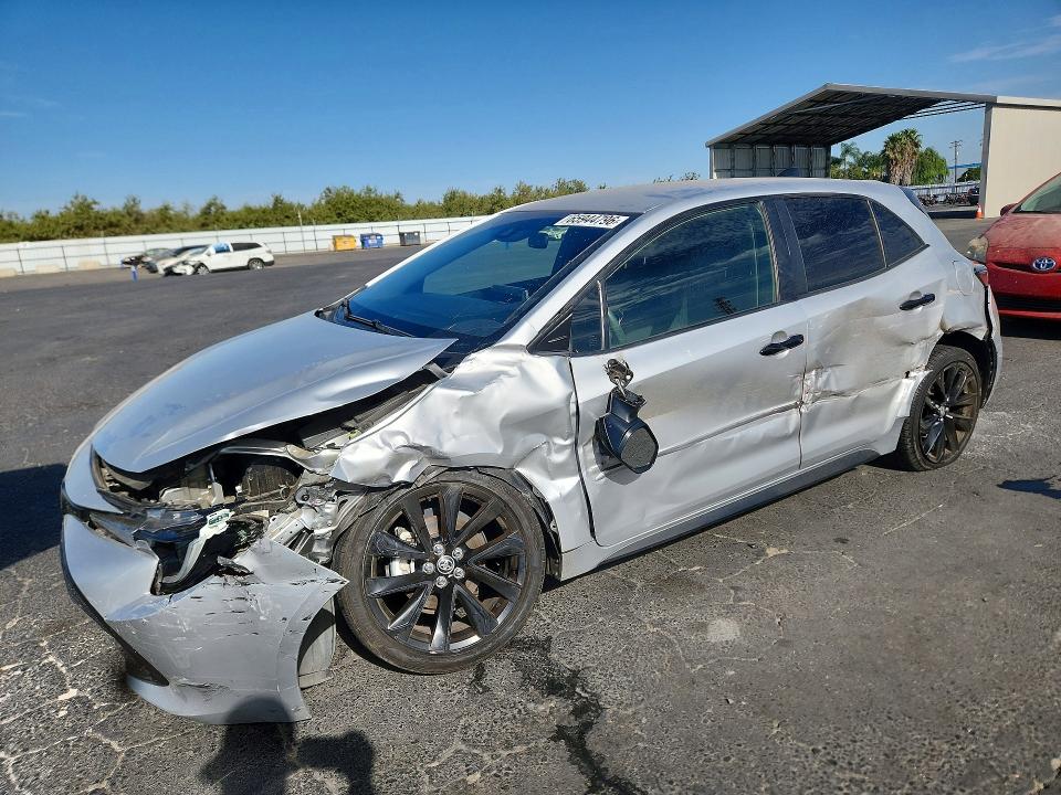 Продаж на аукціоні авто 2020 Toyota Corolla Hatchback, vin: JTND4RBE2L3082248, номер лоту: 65944796