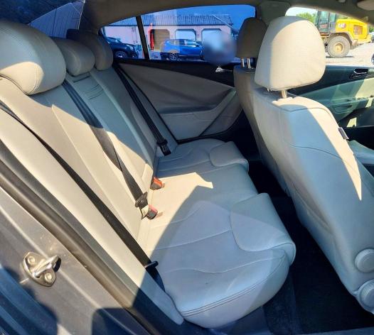 64135506 :رقم المزاد ، WVWAK73C57P157702 vin ، 2007 Volkswagen Passat مزاد بيع