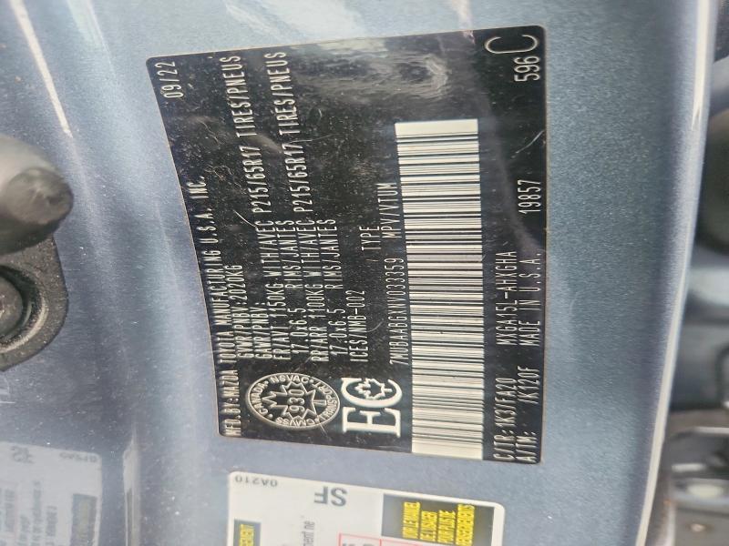 65492836 :رقم المزاد ، 7MUBAABGXNV033359 vin ، 2022 Toyota Corolla Cross مزاد بيع