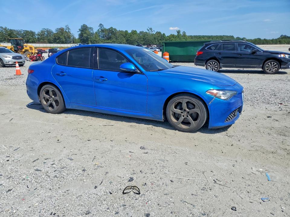 2018 Alfa Romeo Giulia მანქანა იყიდება აუქციონზე, vin: ZARFAEBN6J7566840, აუქციონის ნომერი: 66360596