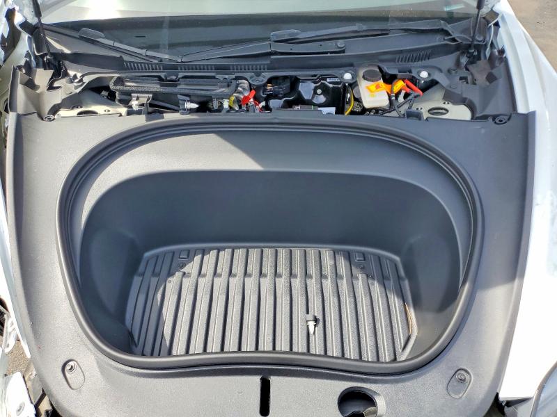 2026 Tesla Model 3 მანქანა იყიდება აუქციონზე, vin: 5YJ3E1EA2TF121141, აუქციონის ნომერი: 64156946