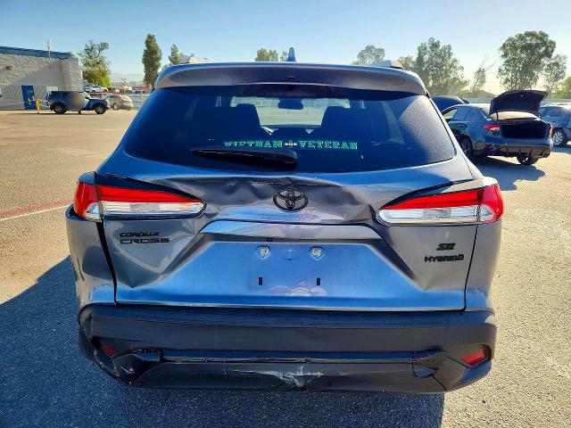 65239656 :رقم المزاد ، 7MUFBABGXRV055463 vin ، 2024 Toyota Corolla Cross Hybrid مزاد بيع