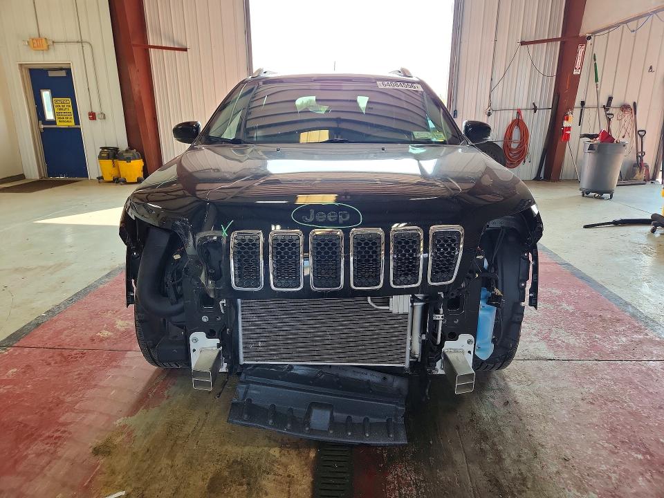 64084556 :رقم المزاد ، 1C4PJMDX1LD566594 vin ، 2020 Jeep Cherokee مزاد بيع