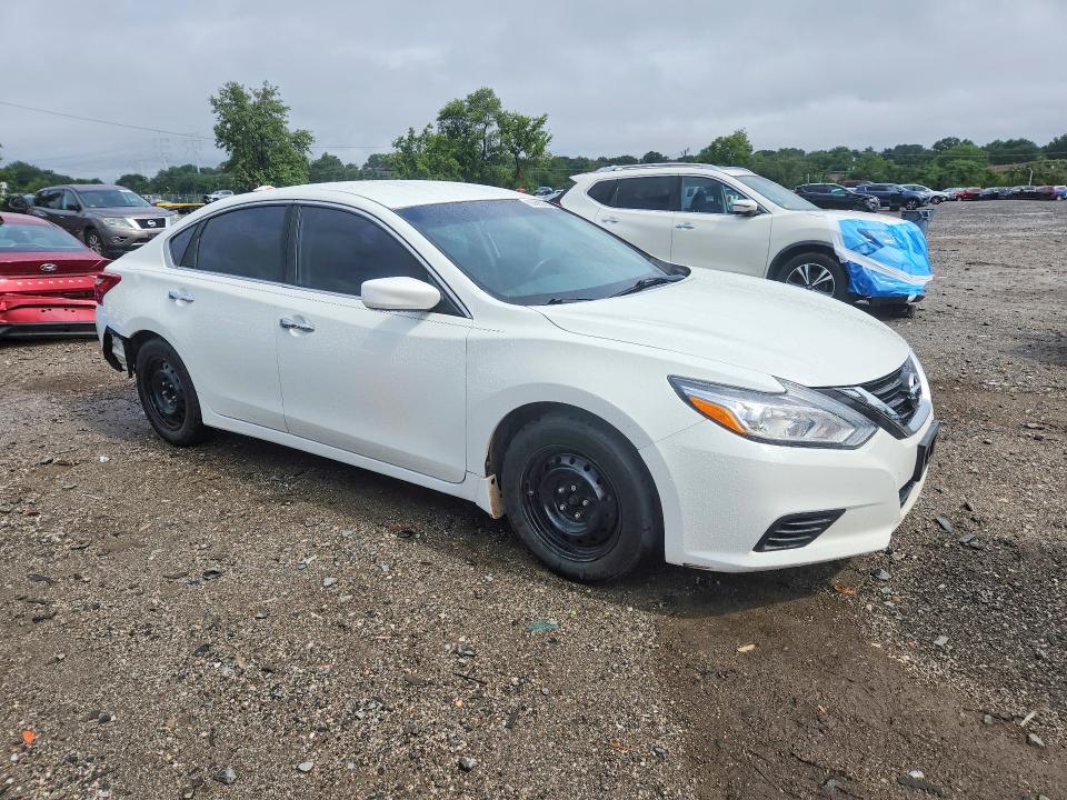 Продаж на аукціоні авто 2017 Nissan Altima, vin: 1N4AL3APXHC498281, номер лоту: 63685836