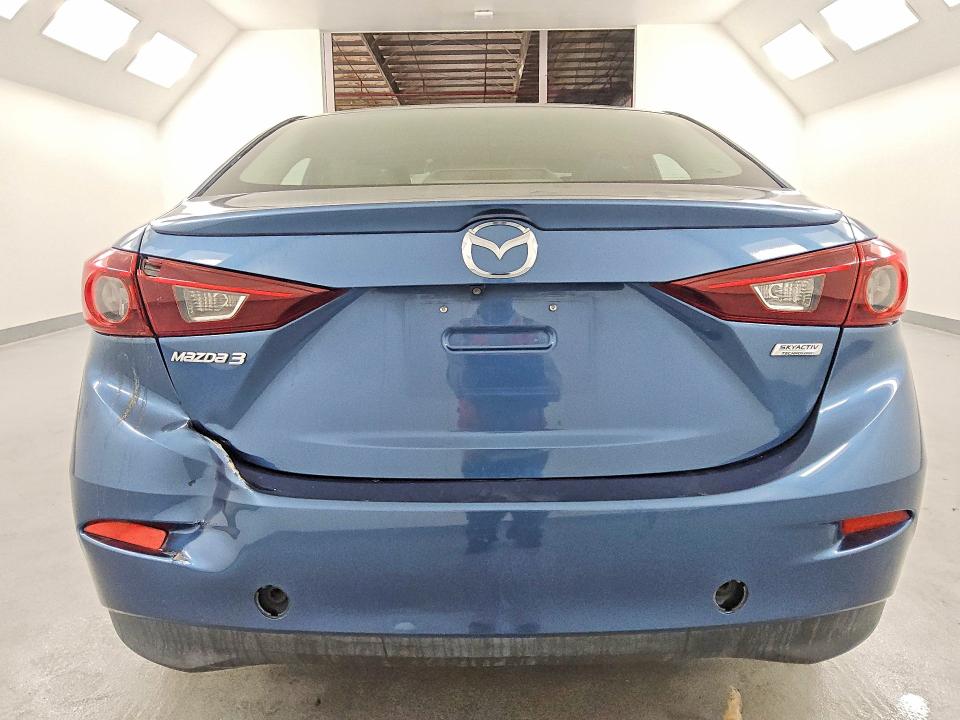 2018 Mazda 3 მანქანა იყიდება აუქციონზე, vin: 3MZBN1V33JM257880, აუქციონის ნომერი: 63696356
